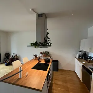The Jewel Of - Yoga Loft Prenzlauer Berg Apartment